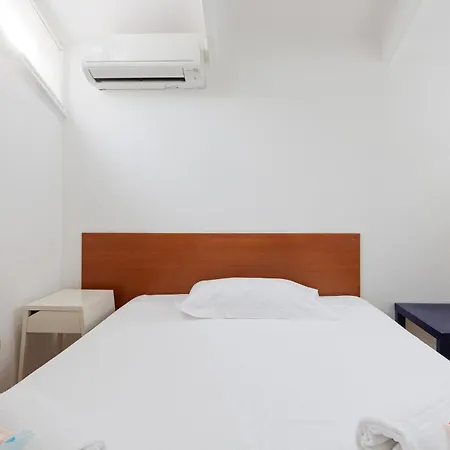 Appartamento Guesthost - Viale Umbria Bright *